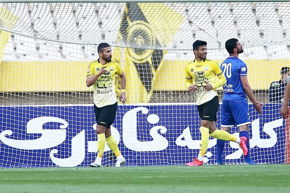 بازی سپاهان و استقلال