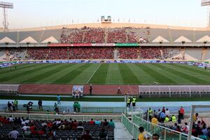 تماشاگران پرسپولیس پشت نیمکت سرخپوشان