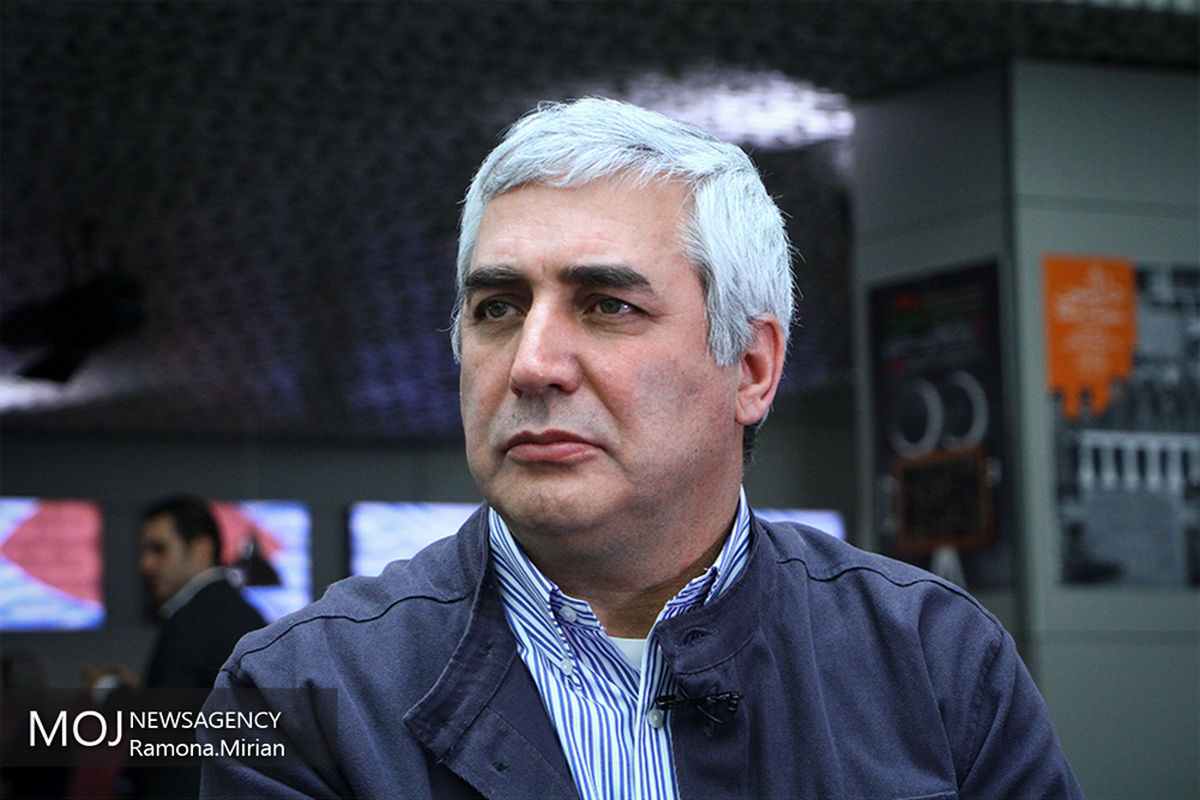 ابراهیم حاتمی کیا 