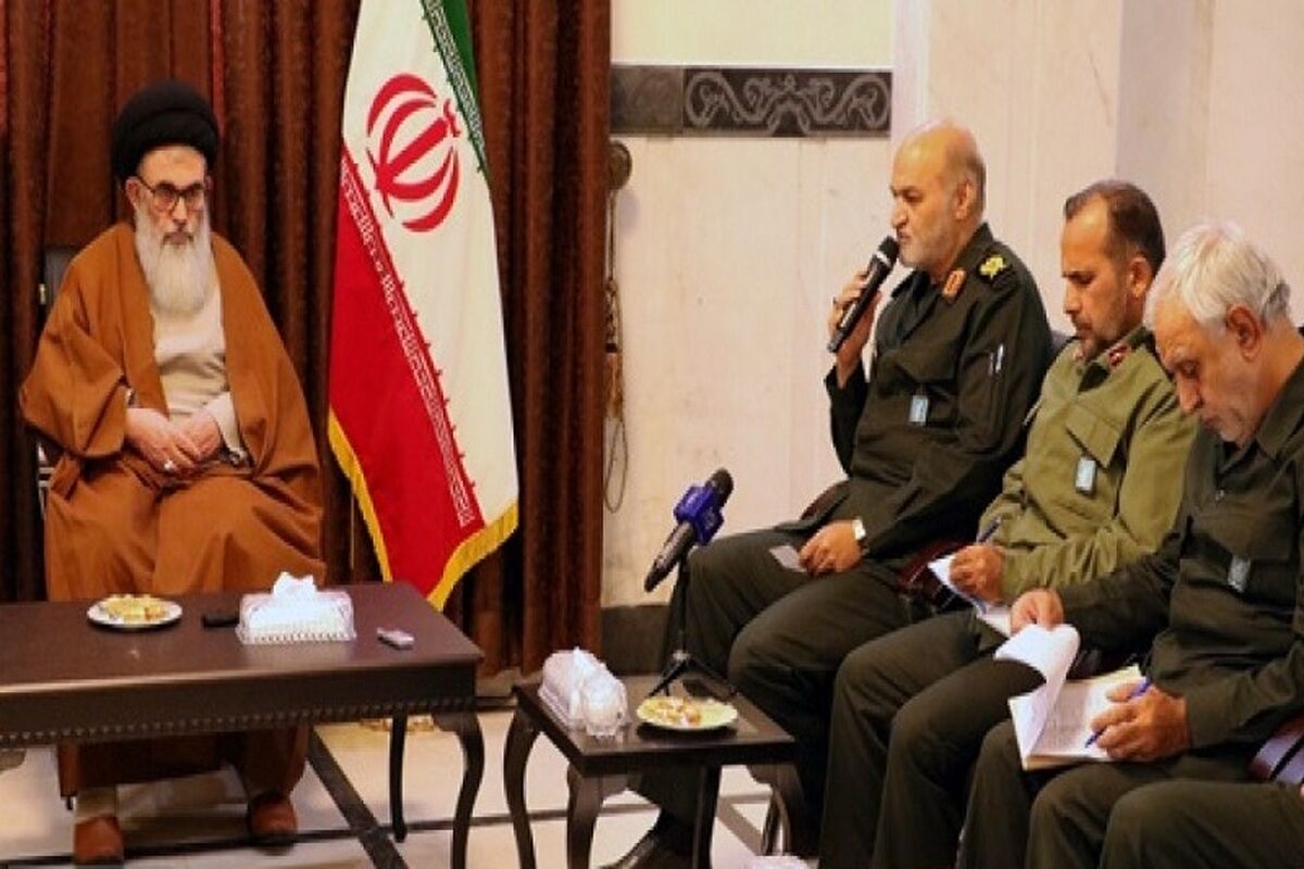 دیدار جمعی از فرماندهان سپاه فجر استان فارس  با تولیت آستان مقدس احمدی و محمدی
