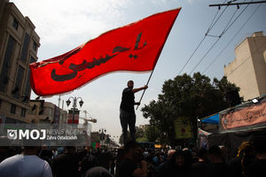 یک ماه قبل از شروع مراسم،  بلیت اتوبوس‌های ویژه اربعین پیش‌فروش می‌شود