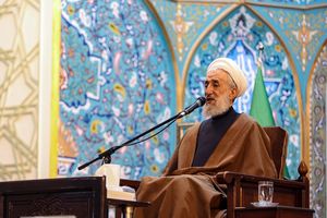 مسلمان هیچگاه نباید اسلحه‌اش را زمین بگذارد