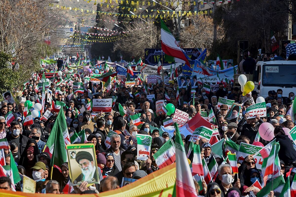 راهپیمایی ۲۲ بهمن ماه 