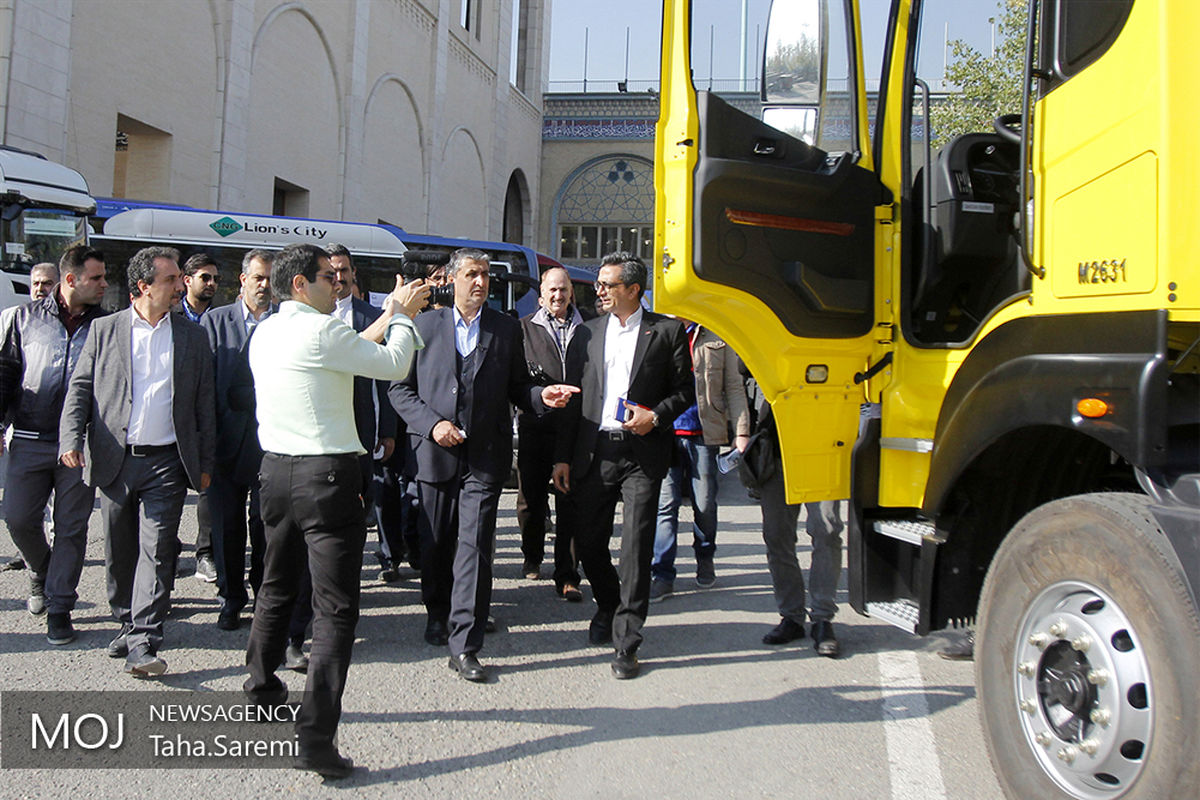 افتتاح سومین نمایشگاه حمل و نقل و صنایع وابسته