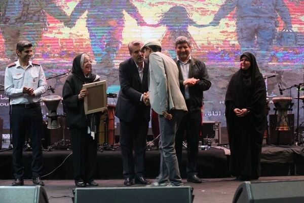 خانه سینما، خانه موسیقی و خانه تئاتر برای آتش‌نشانان جنگ مراسم گرفتند