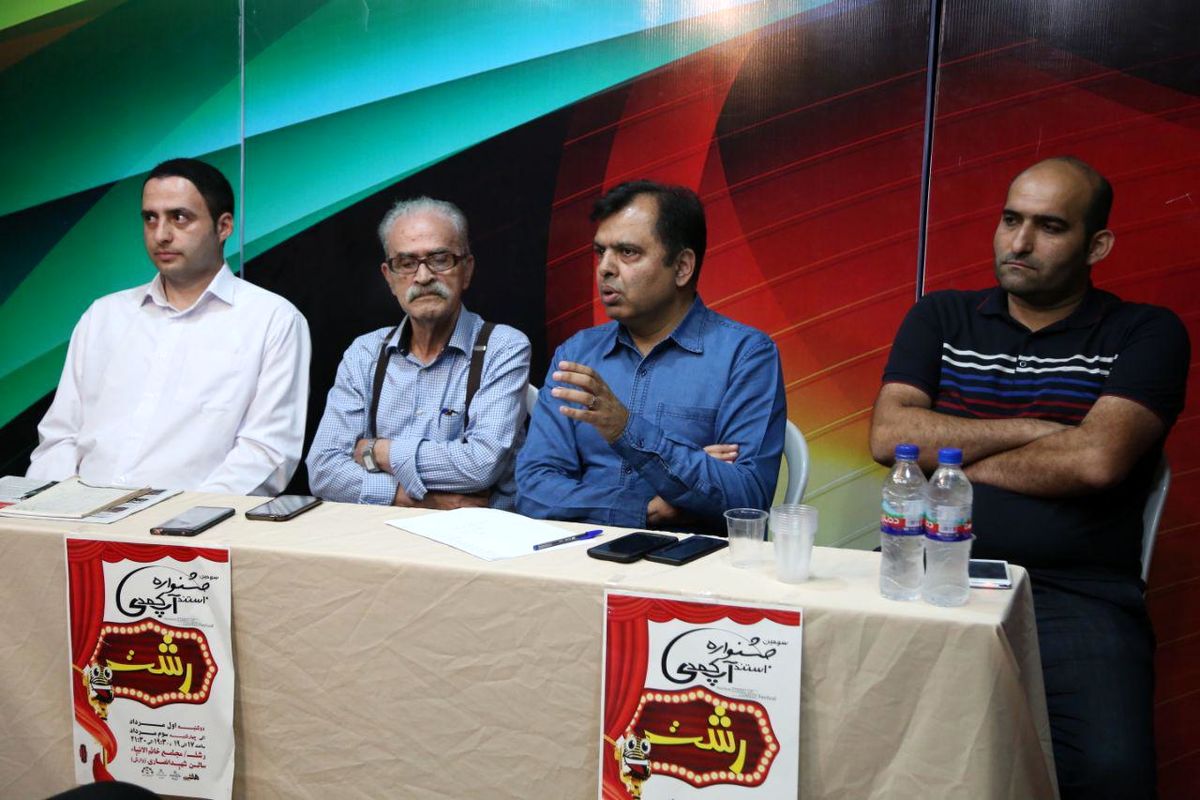 جشنواره استنداپ کمدی در رشت