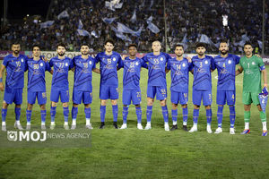 استقلال تعطیل شد