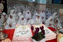 جشن تکلیف و عبادت و بندگی در دبستان دخترانه شهید محمد سعید آل طاها در پردیسان قم برگزار شد