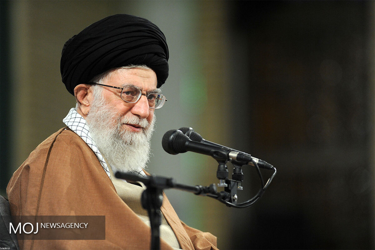 دیدار مسئولان نظام و میهمانان کنفرانس وحدت اسلامی‌ با مقام معظم رهبری