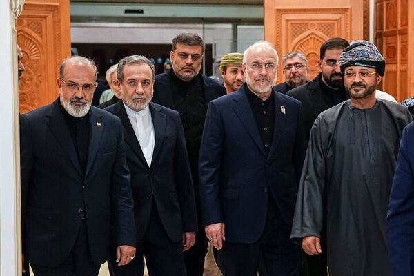 هیئت «میناب ۱۶۸» مسقط را ترک کرد
