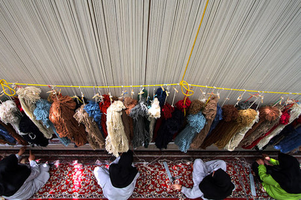 کارگاه‌های فرش‌بافی