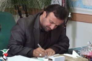 آزادگان نماد ایثار، استقامت و آزادی هستند