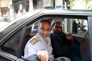 دریادار خادم بیغم از پایگاه دریایی خرمشهر بازدید کرد