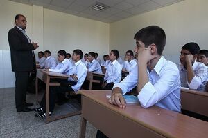 پرداخت مابه‌التفاوت پنج ماهه حقوق معلمان در شهریورماه