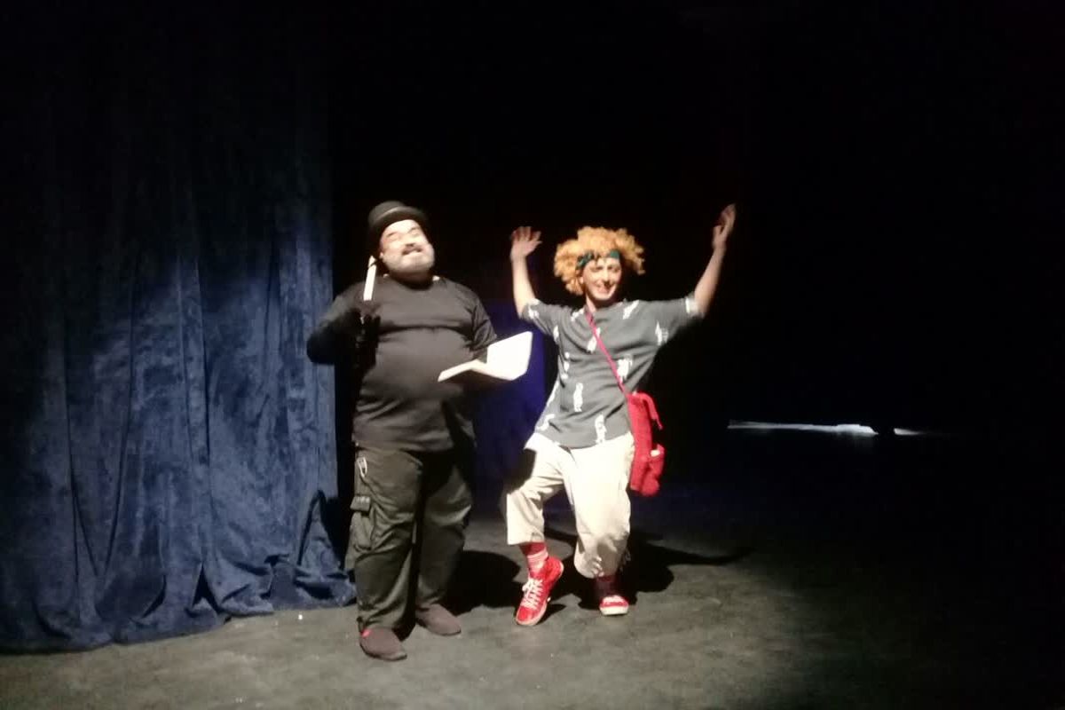 نمایش دیواکولا