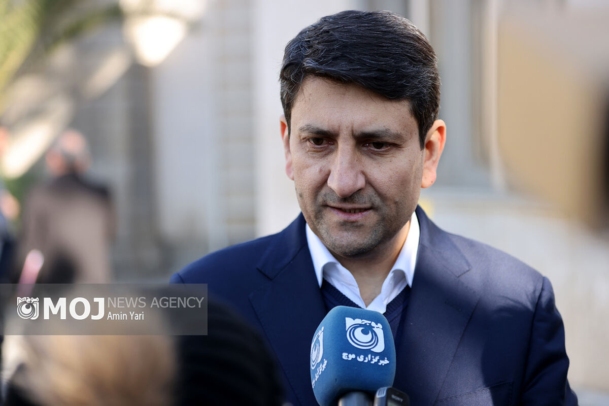 ستار هاشمی