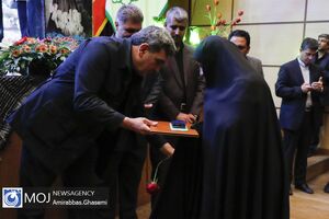 یادواره ۱۰۰۰ شهید منطقه ۱۰ تهران