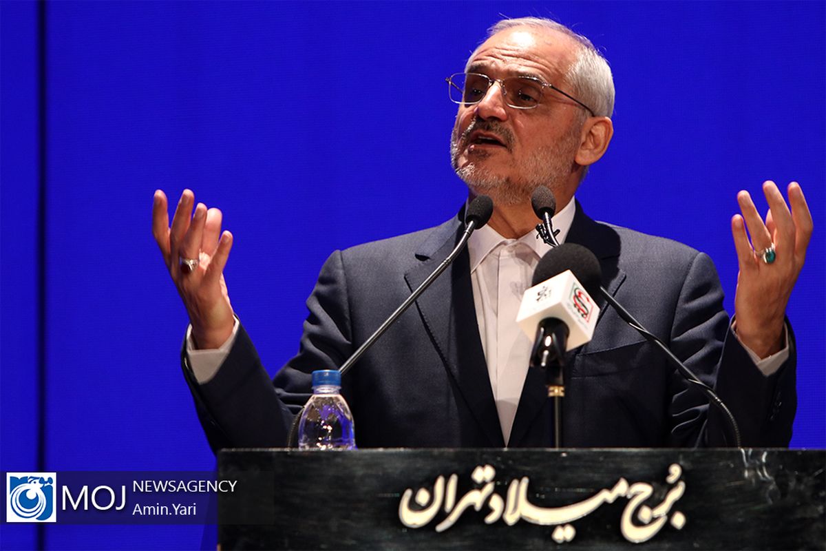 گردهمایی ۱۵۰۰ مدیر مدرسه شهر تهران / حاجی میرزایی