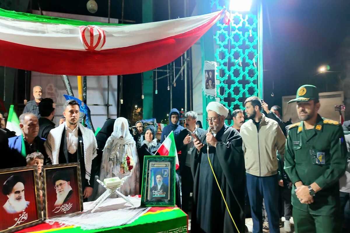 برگزاری مراسم عقد زوج جوان درتجمعات