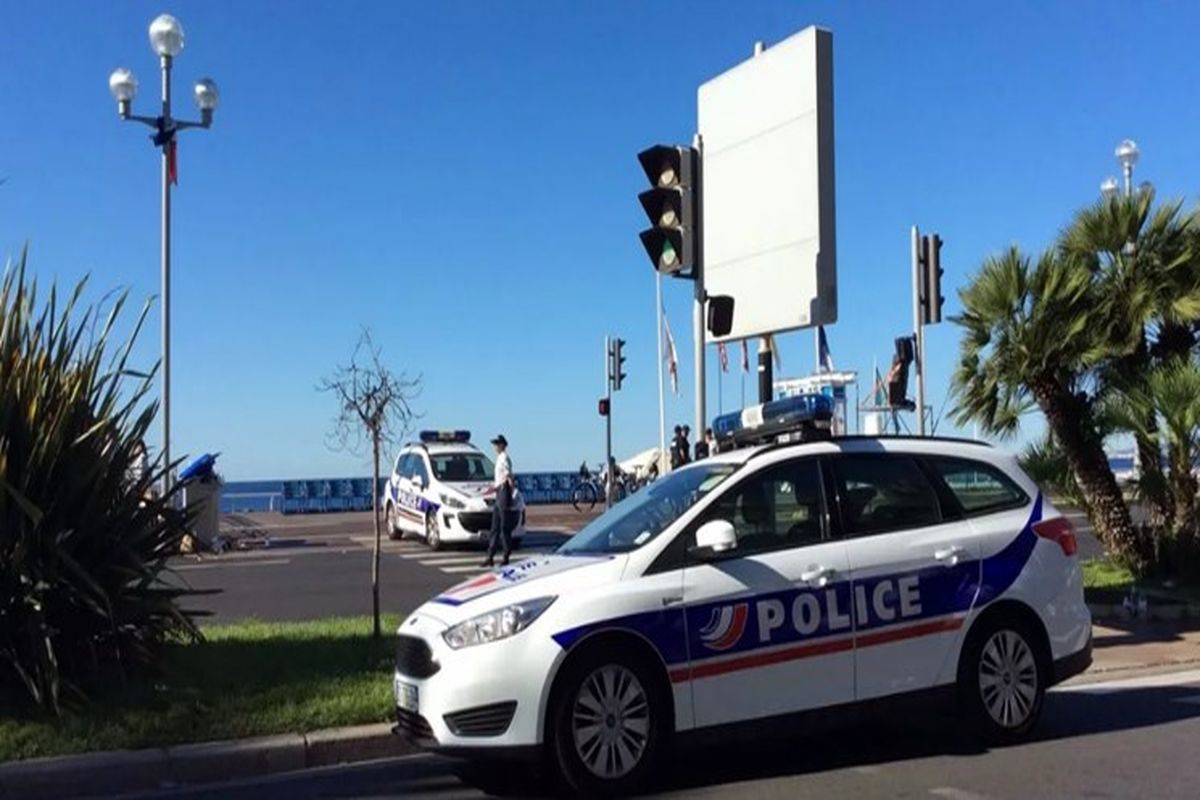 چاقوکشی در فرانسه