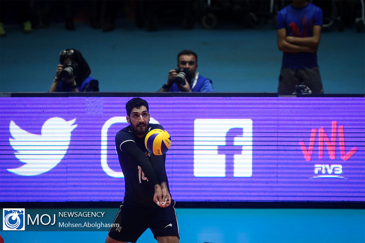 دیدار تیم های ملی والیبال ایران و فرانسه