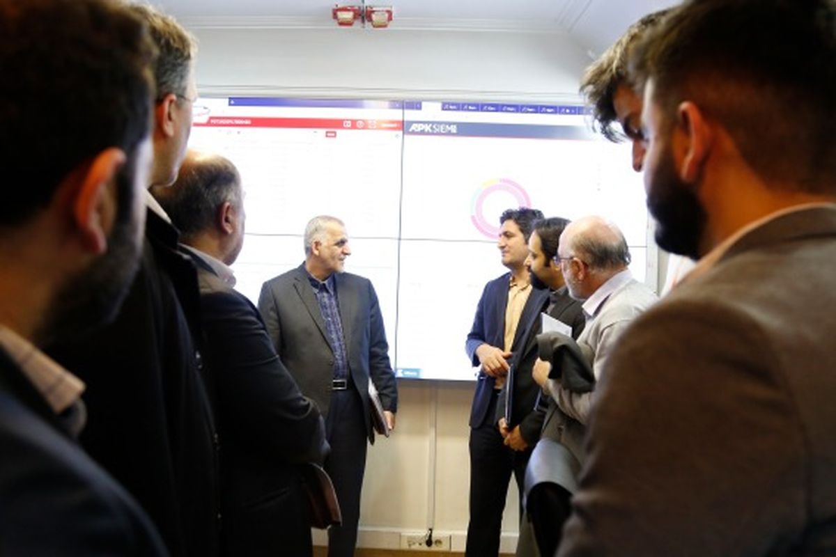 مدیر فن‌ آوری اطلاعات و ارتباطات شرکت بیمه کوثر