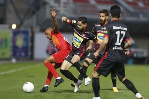 نتیجه بازی فوتبال پرسپولیس و فولاد/ شاگردان نکونام قهرمان سوپرجام ایران شدند