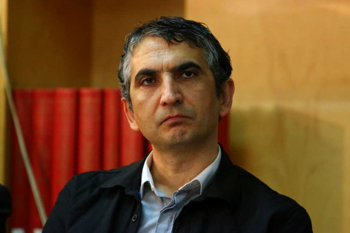 روح الله شمسی‌زاده ملکی دبیر رشته مجسمه یازدهمین دوره جشنواره تجسمی فجر