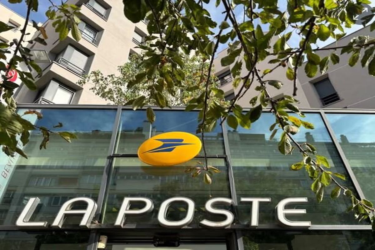 خدمات پستی فرانسه