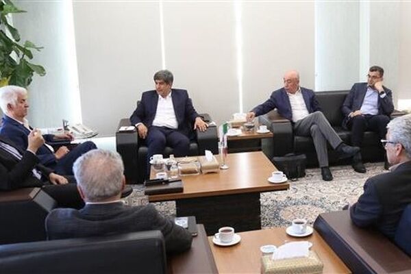 مأموریت اصلی فولاد مبارکه در این مقطع؛ حفظ ثبات بازار و کاهش فشار بر صنایع پایین‌دستی