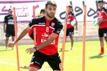 بازی تنیس فوتبال سرخپوشان در غیاب برانکو