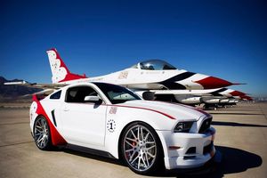 فورد در فناوری خودروهای خودران سرمایه‌گذاری می کند