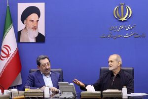 اگر مسئولی اشتباهی داشت، باید کمک کنیم آن را رفع کند، نه اینکه برای او پرونده‌سازی کنیم