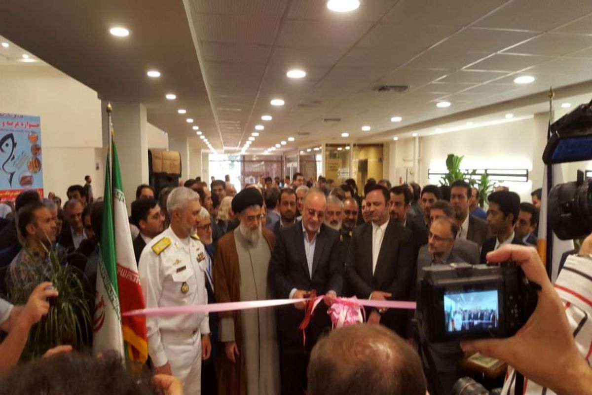 گشایش نمایشگاه