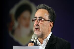 تاج‌زاده به زندان بازگشت