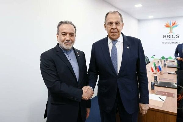 وزرای امور خارجه ایران و روسیه در مسکو دیدار و گفتگو کردند