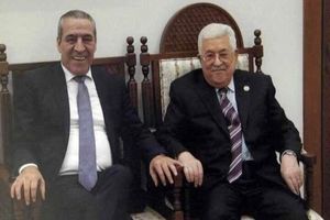 معاون محمود عباس عازم ریاض شد