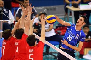 فدراسیون والیبال تیم قهرمان جهان را رها نکند