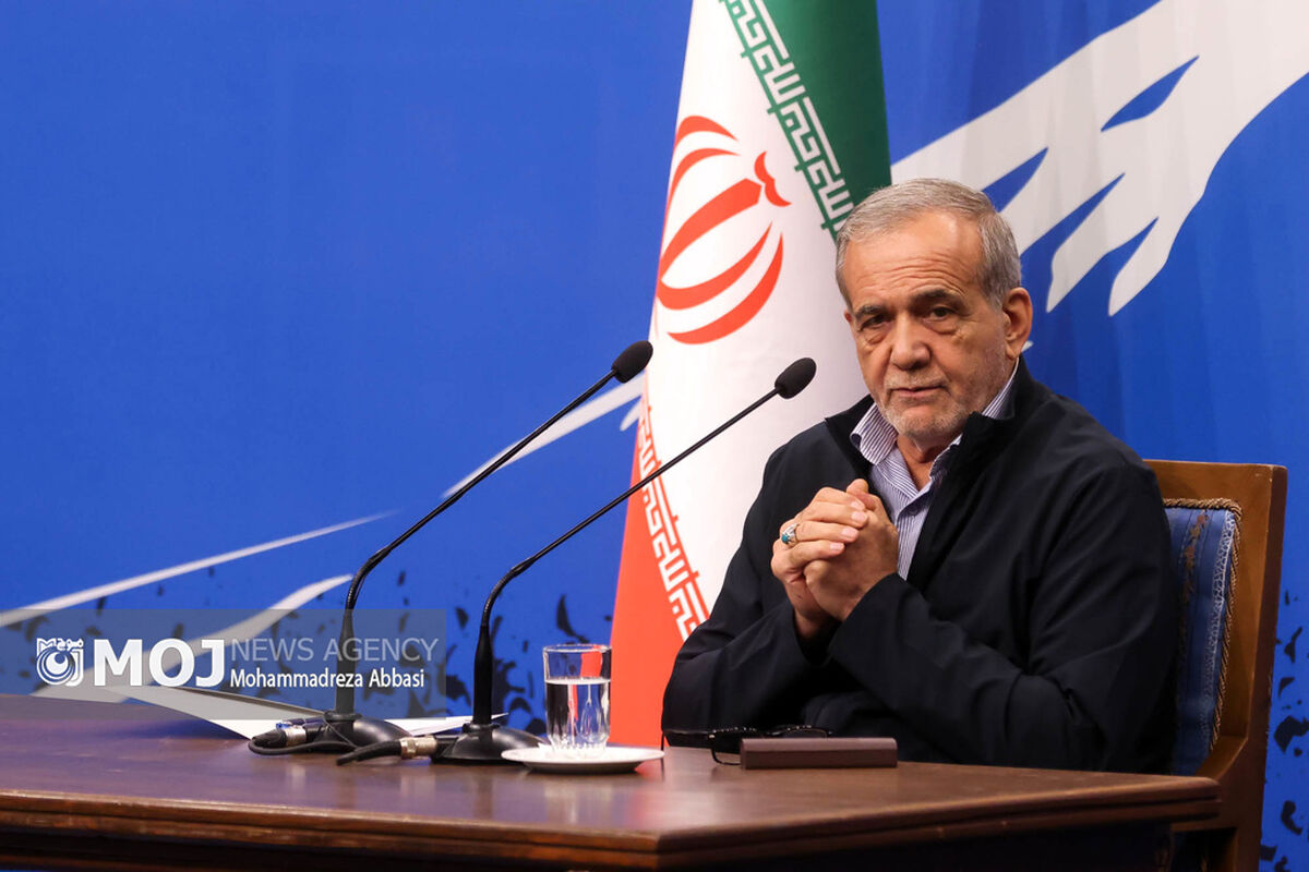 نشست خبری رئیس جمهور