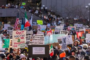 اعتراضات علیه دولت ترامپ در آستانه تعطیلی دولت فدرال تداوم دارد