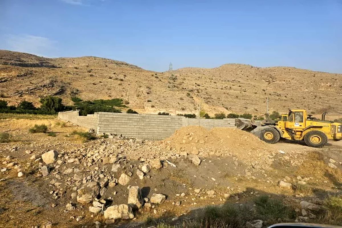 ساخت و ساز غیرمجاز 