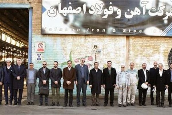 استراتژی حمایتی فولاد مبارکه از طرح‌های توسعه‌ای شرکت‌های زیرمجموعه