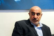 روحیه ایثارگری اوایل انقلاب جای خود را به افزون‌خواهی داده است