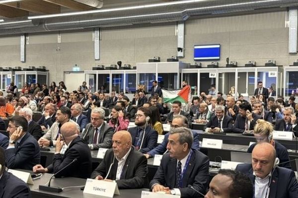 اعتراض حاضران سخنرانی مقام صهیونیستی در کنفرانس سازمان بین‌المللی را ناتمام گذاشت