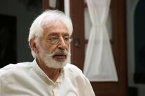 معاون سیما درگذشت جمشید مشایخی را تسلیت گفت