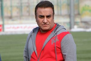 فرهاد کاظمی به نشست خبری نمی‌رسد
