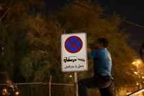 نصب مجدد پس از سرقت گسترده تابلوهای ترافیکی بندرعباس