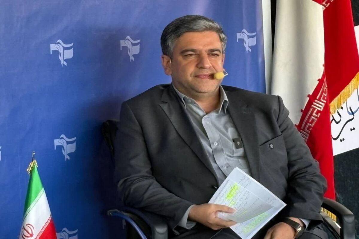 استاندار اردبیل.