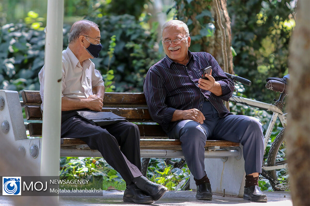 کرونا و سالمندان در چهار باغ عباسی اصفهان