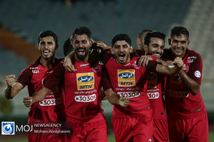 دیدار تیم های فوتبال پرسپولیس و صنعت نفت آبادان - ۲۶ شهریور ۱۳۹۸